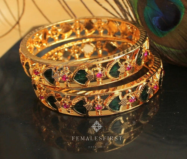 Palakka Style Bangle Pair